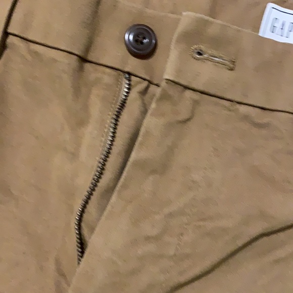 Men’s gap khakis 30/30 - Picture 3 of 5